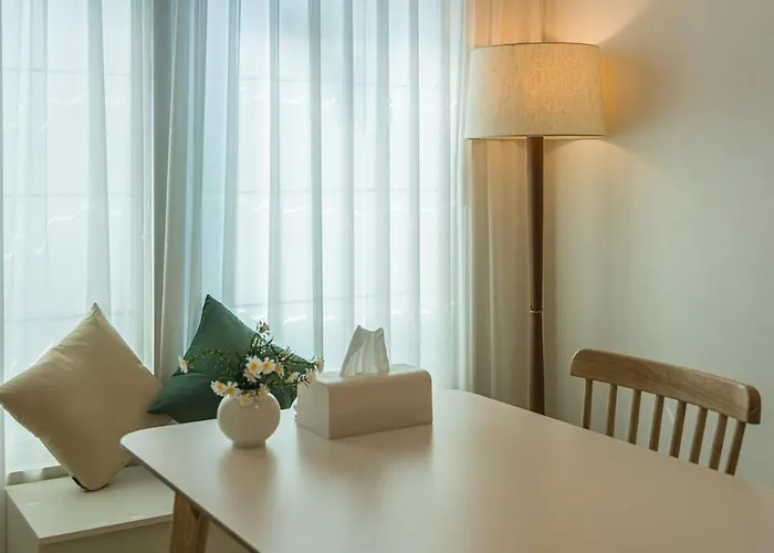 Station 3 Minutes On Foot, 2 Bedrooms, Charming House Seúl